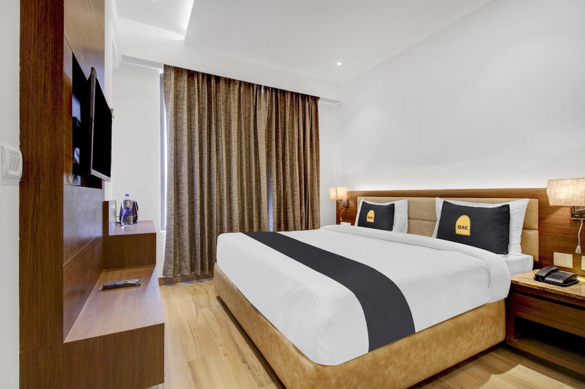 FabHotel Aurelia Grand Lucknow Exterior foto