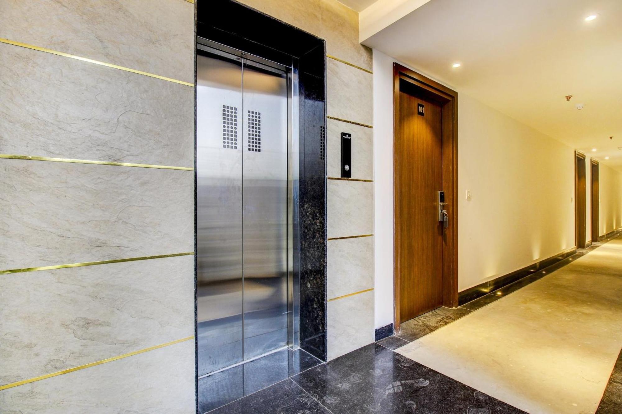 FabHotel Aurelia Grand Lucknow Exterior foto