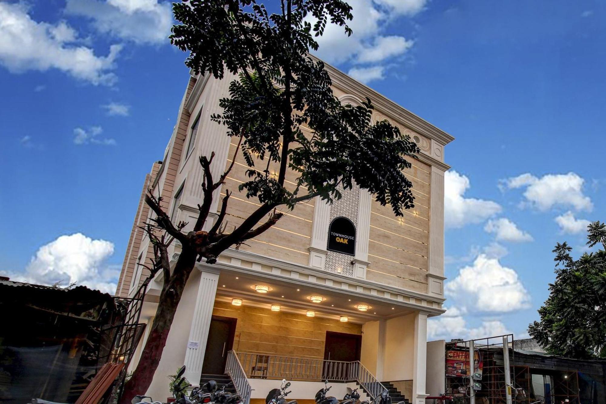 FabHotel Aurelia Grand Lucknow Exterior foto